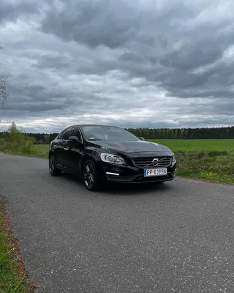 volvo s60 Volvo S60 cena 55000 przebieg: 88540, rok produkcji 2017 z Piła